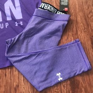 Under Armour tights. Capri length.